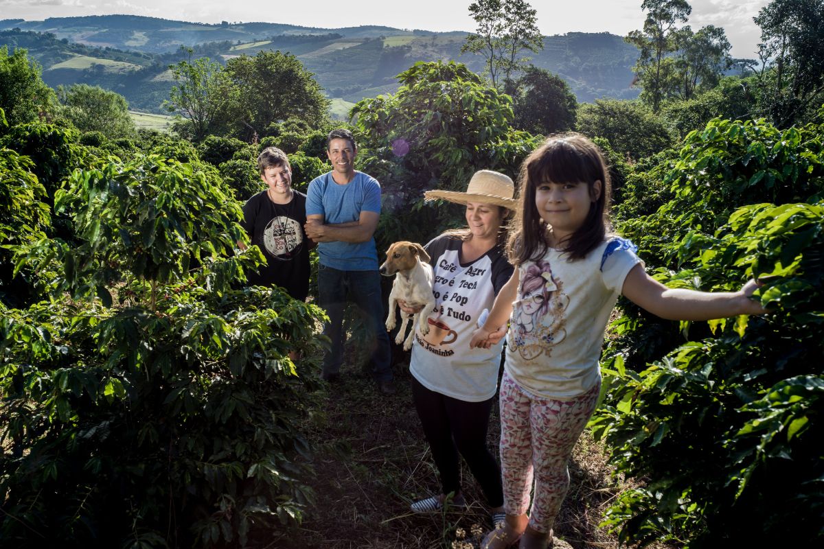 Valdir a Daniela Ferreira