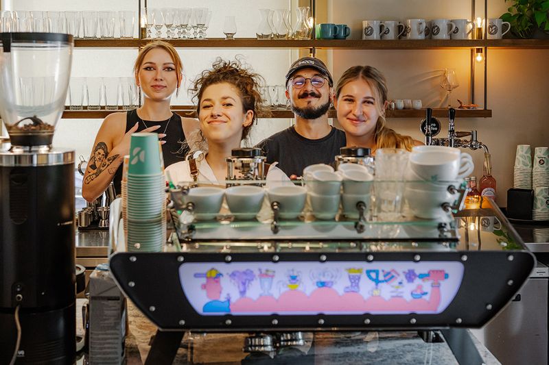 Who is behind doubleshot