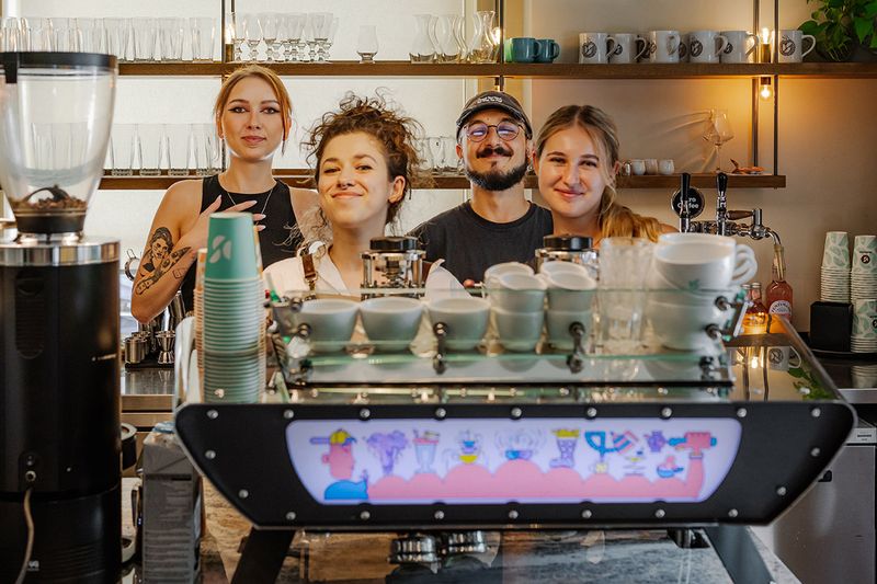 Who is behind doubleshot